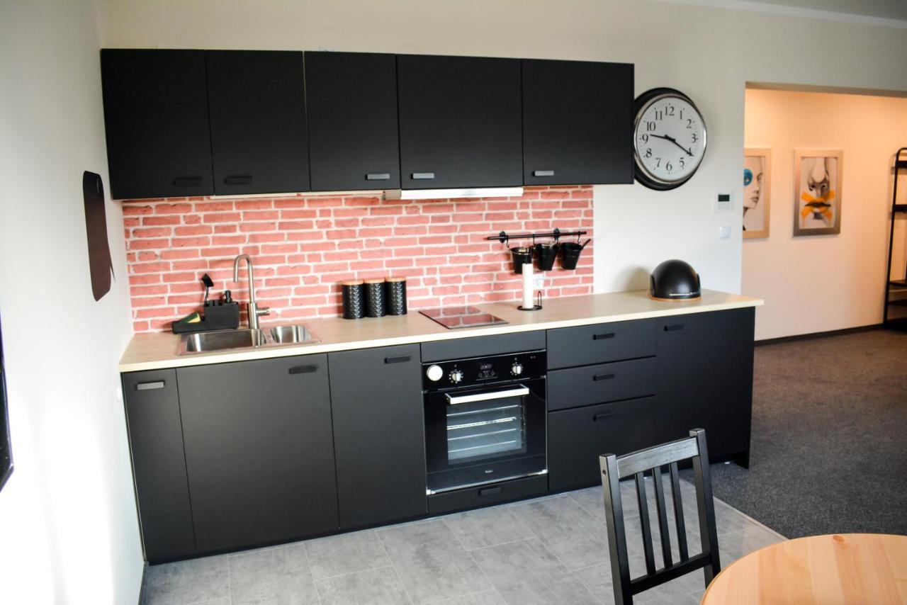 Apartamenty Vinci クラスニスタフ エクステリア 写真