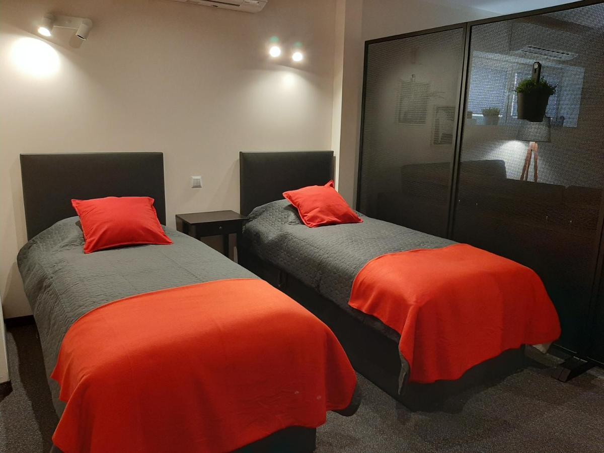 Apartamenty Vinci クラスニスタフ エクステリア 写真