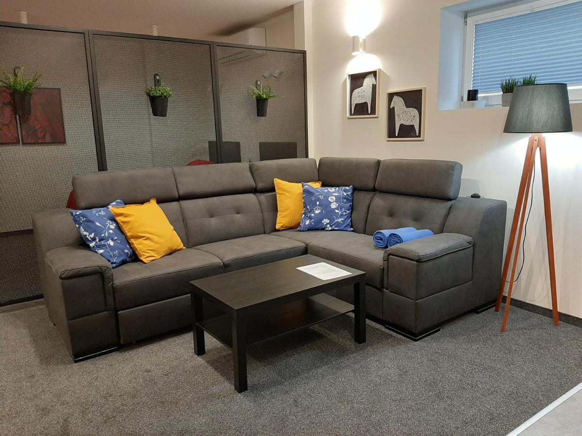 Apartamenty Vinci クラスニスタフ エクステリア 写真